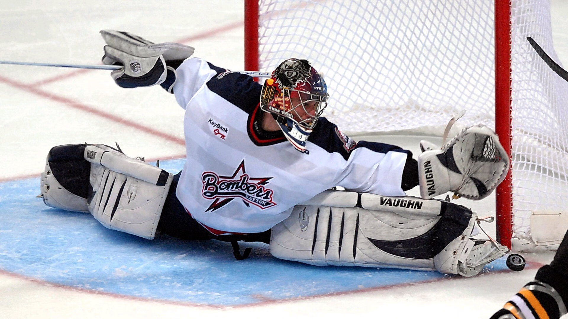 凯恩·瑞安：全黑队防线的中坚力量，避免对手进攻成功，凯恩vs雷尔